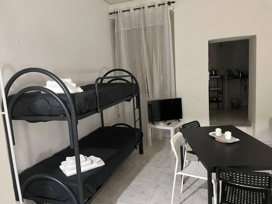 Emyesabi Appartement Napels Buitenkant foto